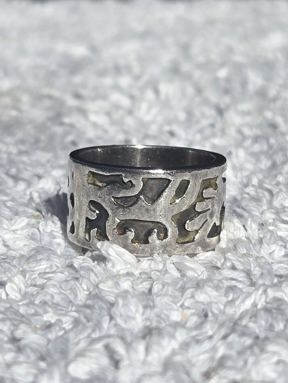 Sterling Silver Cutout Band Ring - Size 6